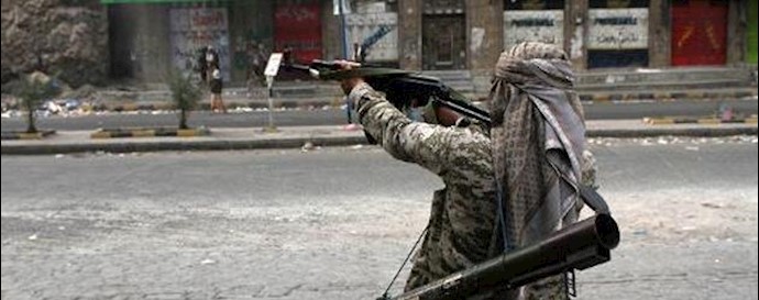 Clashes, Saudi-led air strikes kill 60 in Yemen