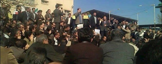 Iran – Teachers’ protest gathering in Dashtestan and Borazjan