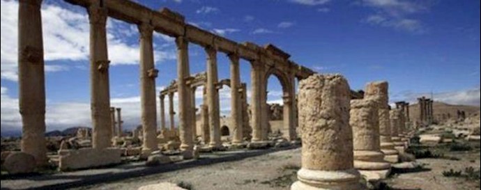 IS ’lays mines’ in ruins of Syria’s ancient Palmyra