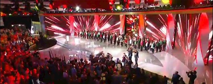 Iranian dissidents take Paris by storm, demand regime change in Iran