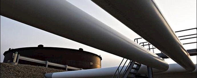 U.S. Oil Futures Dip Below $50