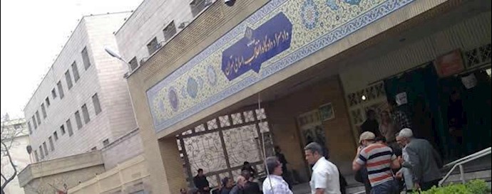 Iran: nurses, storeowners and laborers protest in 2 cities