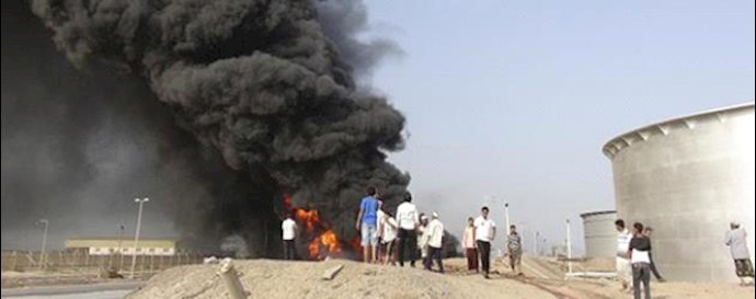 Yemen Conflict: Houthi Rebels Pound Aden, Kill At Least 20 Civilians