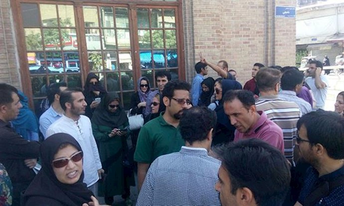 Iran, Tehran; Teachers’ protest in front of Iran Majlis (parliament) + photos