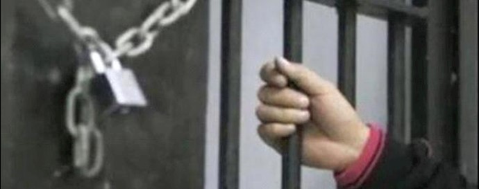 Iran: prisoner suffers internal lung bleeding, transferred to hospital