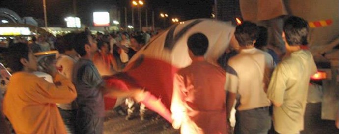 ‘Freedom,’ Iranians chant after nuclear deal