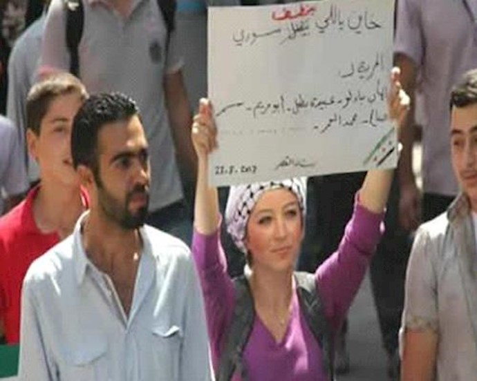 Syria: female journalist receives courage award