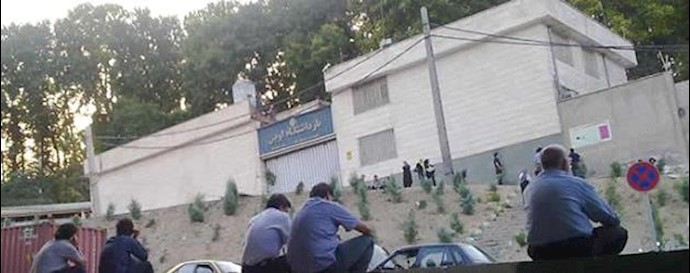 Iran: state agents continuously attack wards 7 & 8 in Evin Prison