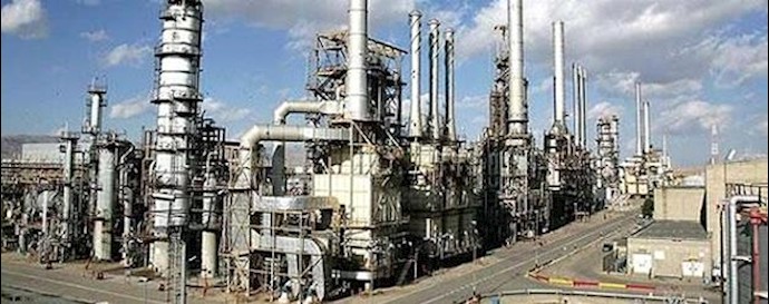 Largest oil refinery in Iran shuts down