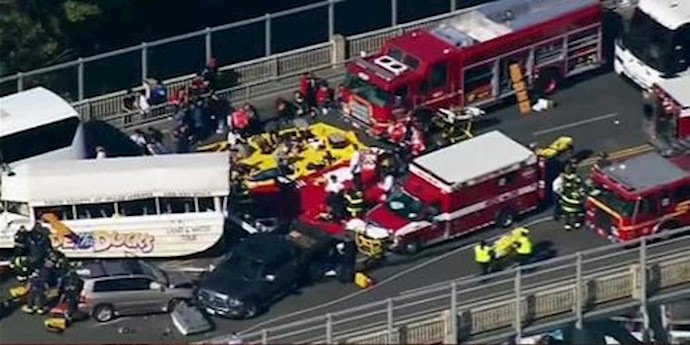 4 dead after tour vehicle & charter bus collide on Seattle bridge