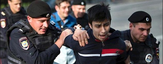 Russian protesters call for war end in Ukraine as several are detained