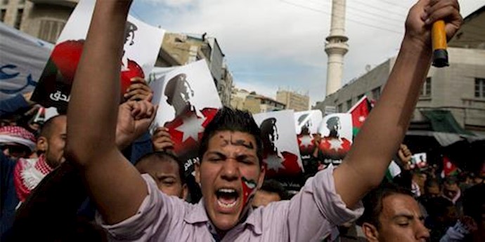 Muslim youths say extremists distort Islam: poll