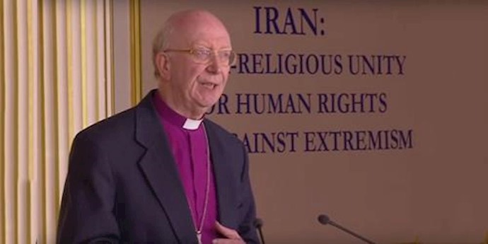  'Right Reverend John Pritchard, former Bishop of Oxford'