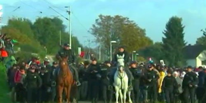 Syrian refugee among guests for State of Union