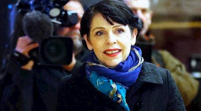 Iceland’s Center-Right Seeks to Govern as Pirates Hail Gains