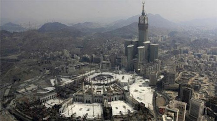 Saudi Arabia says Yemen rebels fire missile toward Mecca