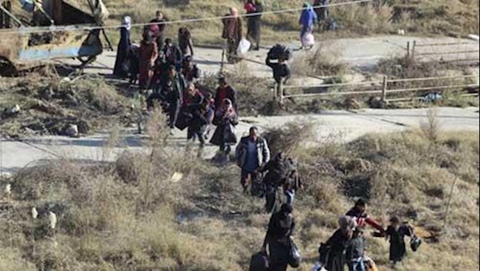 Thousands flee as Syrian army pushes into east Aleppo