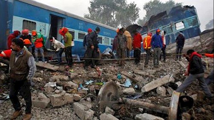 Death toll in India rail crash raises to 142 and could go higher