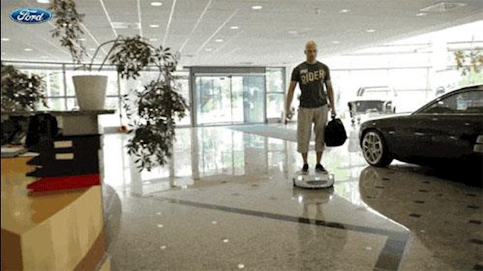 Ford ‘last mile’ concepts include a rolling cargo pad and a folding e-trike+Video