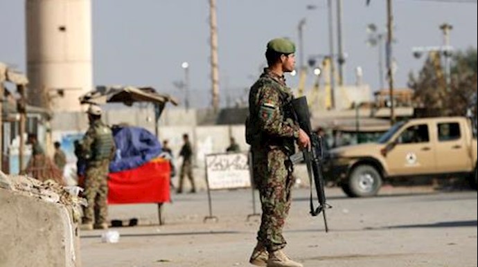 Taliban suicide bomber kills 4 Americans at NATO base in Afghanistan