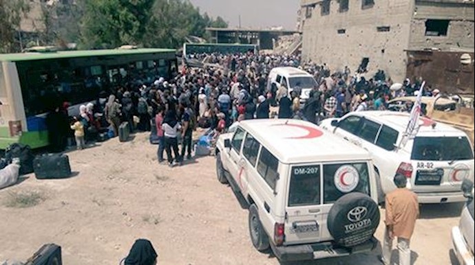 Syrians leaving east Aleppo in bus loads: U.N.