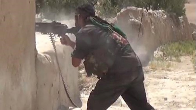 Syrian activists say no let-up in fighting outside capital