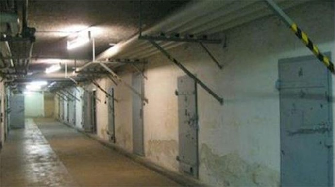 Iran: Torturing a Prisoner in Ghezelhesar Prison