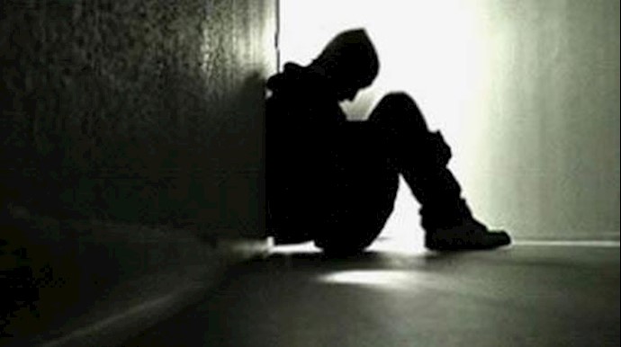 Iran: teacher commits suicide due to poverty