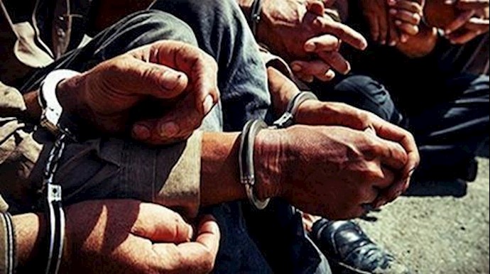 Iran: 17 protesters arrested