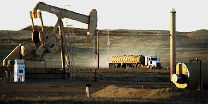 IEA sees global oil glut worsening, OPEC deal unlikely