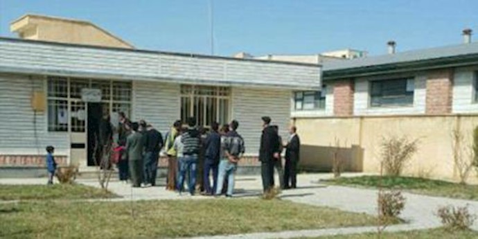 Iran: New reports from 8 provinces prove nationwide boycott of sham twin elections