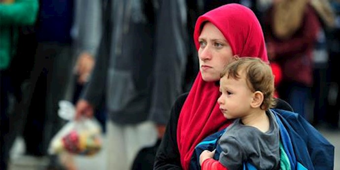 Ban urges countries along Balkan route into Western Europe to keep borders open