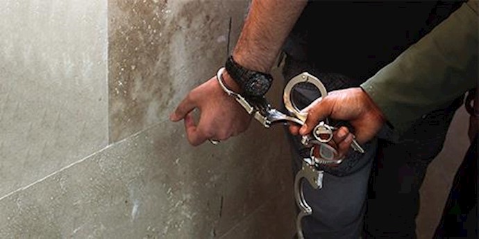 Iran: jail term and lashing for an artist