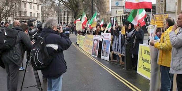 Iranians in London condemn human rights violations in Iran