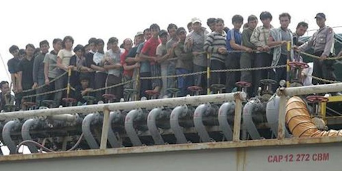 Australia’s bid to do Iran deal condemned