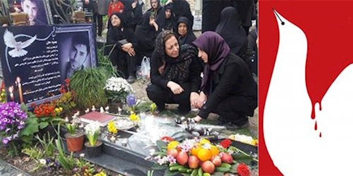 Iran: Mother visiting son’s graveyard
