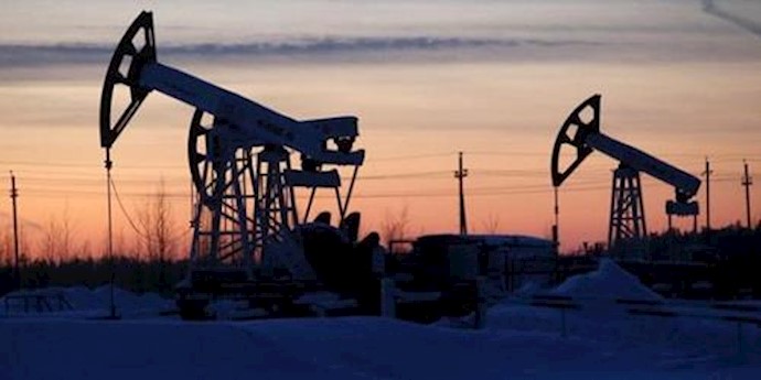 Oil prices plunged early on Thursday