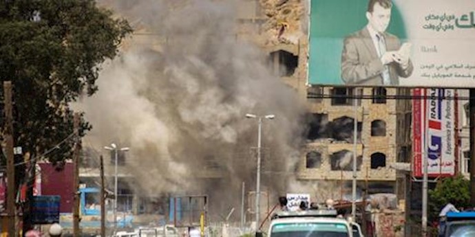 Deadly clashes in Yemen’s Aden as loyalists press Taez offensive