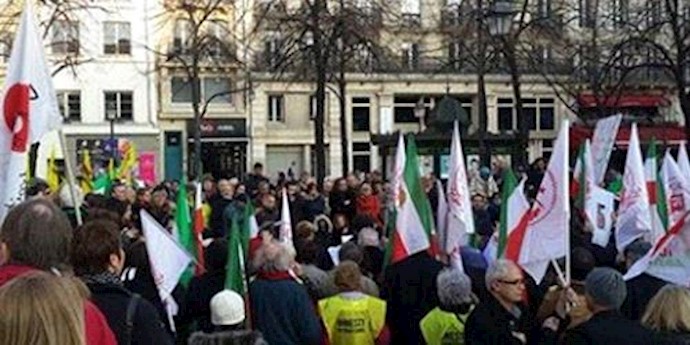  'SupPorters of the National Council of Resistance of Iran in Paris'
