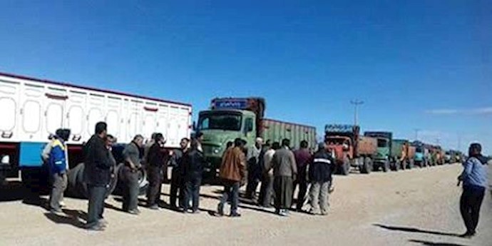 Iran: truck drivers rally in Isfahan protest