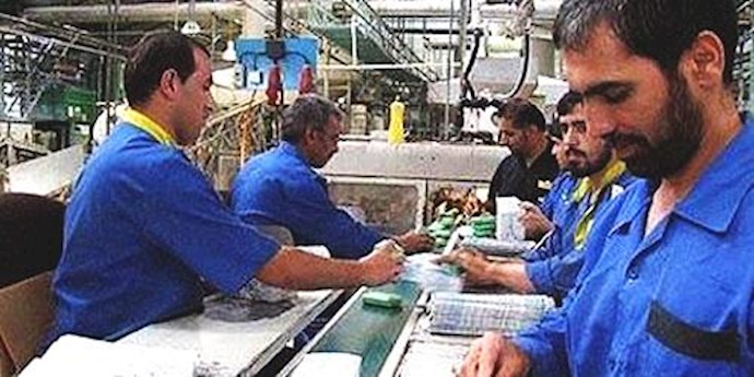 Iran: soap factory workers stage protest rally
