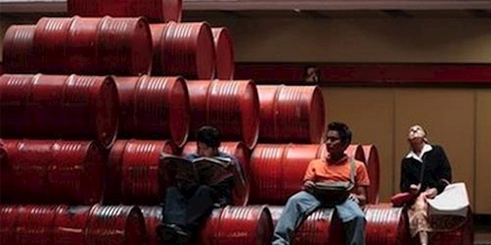 Oil prices fell in early Asian trading on Wednesday