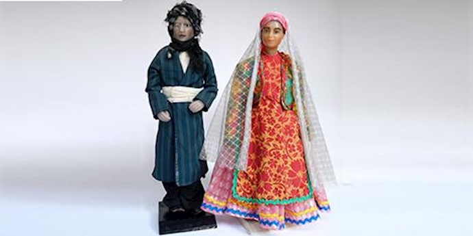 Iran: hijab wearing dolls in schools