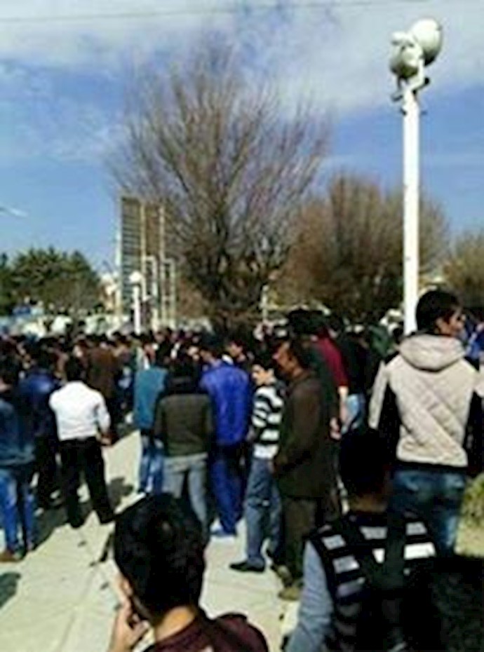 Iran: Protest rally against vote rigging in Feb. 26 elections [+photos]