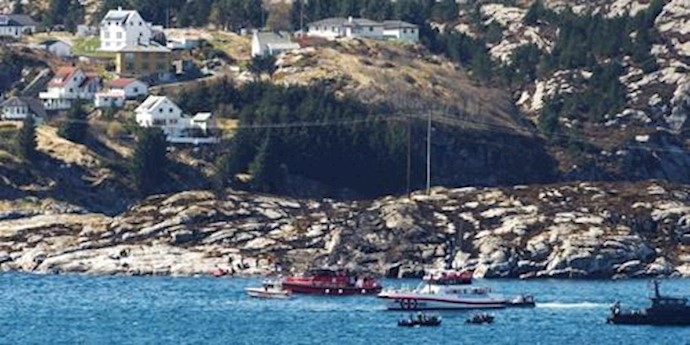 Norwegian helicopter from a oil platform crashed in the North Sea