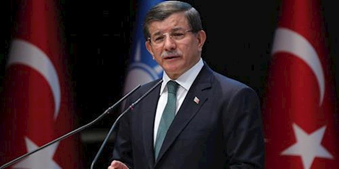 Davutoğlu says new constitution guarantees secularism based on libertarian principles