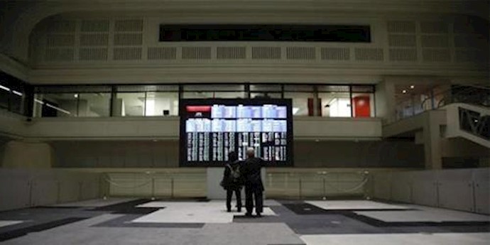 Oil price drops on vanishing prospects of supply freeze