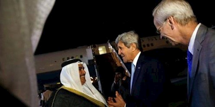 Kerry arrived in Bahrain to discuss regional conflicts ahead of a Gulf summit