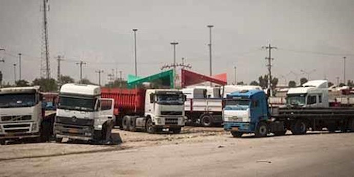 Iran: 10,000 truck drivers on strike against heavy taxes, corruption in Transportation Organization