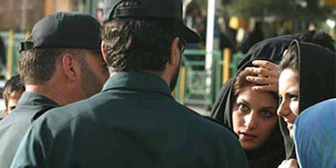 Iran: Tehran women harassed by moral police for observing dress code